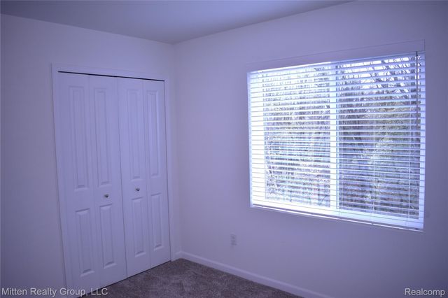 16255 Catalpa Ridge Drive, Holly Township, MI 48442