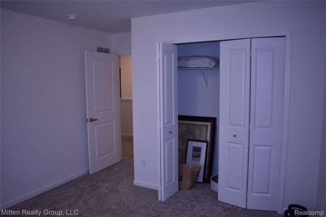 16255 Catalpa Ridge Drive, Holly Township, MI 48442