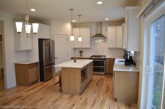 16255 Catalpa Ridge Drive, Holly Township, MI 48442