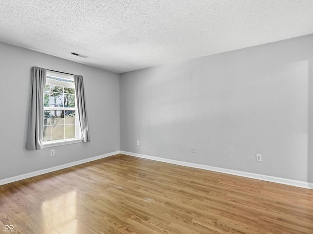 444 E Pine Ridge Drive, Westfield, IN 46074