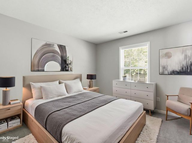 444 E Pine Ridge Drive, Westfield, IN 46074