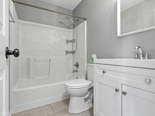444 E Pine Ridge Drive, Westfield, IN 46074