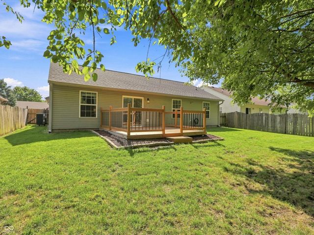 444 E Pine Ridge Drive, Westfield, IN 46074