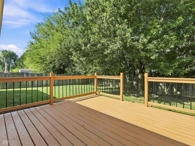 444 E Pine Ridge Drive, Westfield, IN 46074