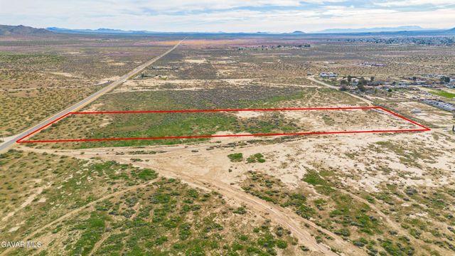 15800 E Avenue M, Lake Los Angeles, CA 93535