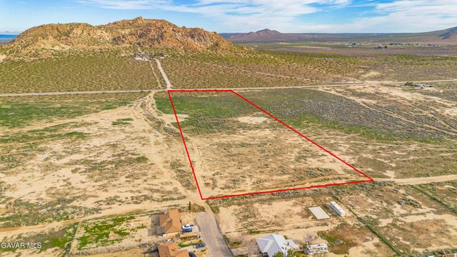 15800 E Avenue M, Lake Los Angeles, CA 93535