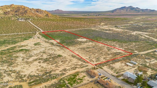 15800 E Avenue M, Lake Los Angeles, CA 93535