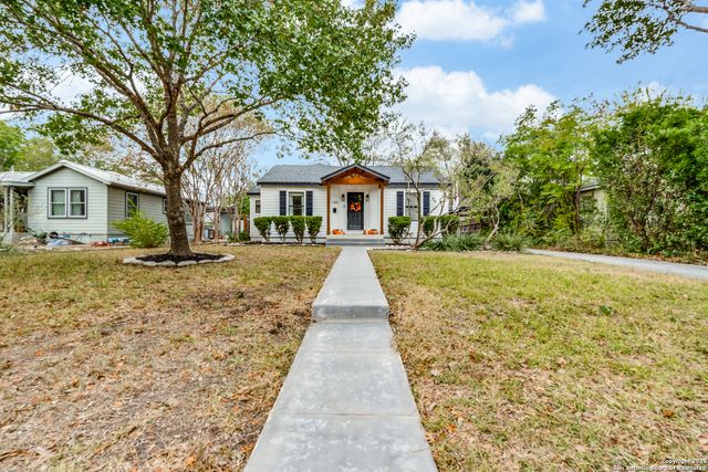 185 Bryn Mawr, San Antonio, TX 78209