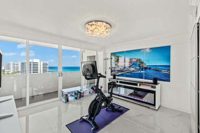 2000 S Ocean Boulevard 15-g, Boca Raton, FL 33432