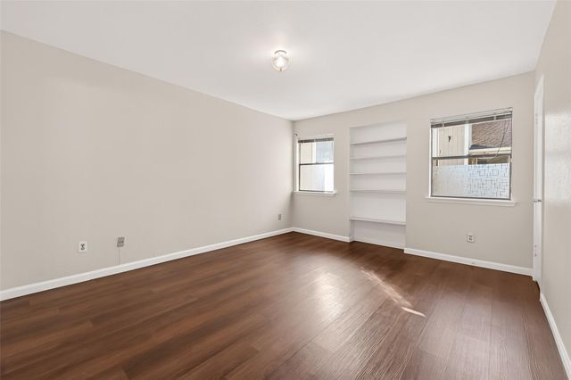 1920 Augusta Drive 7, Houston, TX 77057