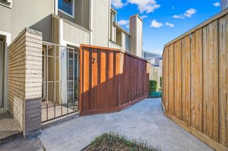 1920 Augusta Drive 7, Houston, TX 77057