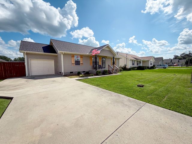 45 Jamison Ct, Manchester, TN 37355