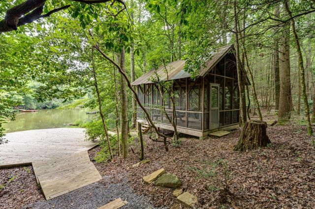 2616 Boston Branch Circle, Signal Mountain, TN 37377