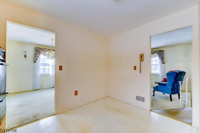 1366 Spur Ct, Bridgewater Twp., NJ 08807