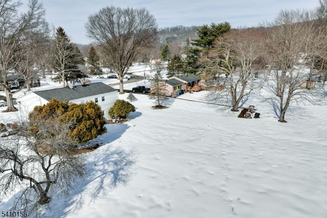 1366 Spur Ct, Bridgewater Twp., NJ 08807