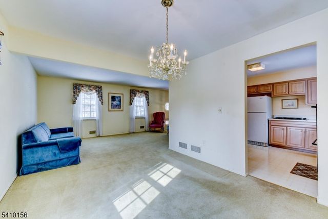 1366 Spur Ct, Bridgewater Twp., NJ 08807