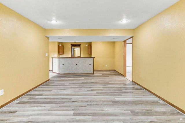 4016 Bald Eagle Drive, Manhattan, KS 66502