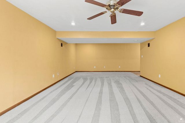 4016 Bald Eagle Drive, Manhattan, KS 66502