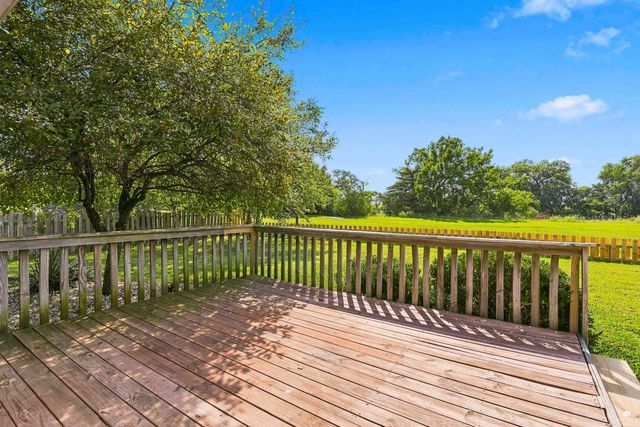 4016 Bald Eagle Drive, Manhattan, KS 66502
