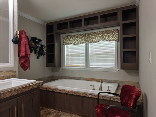2823 Grays Prairie Lane, Scurry, TX 75158