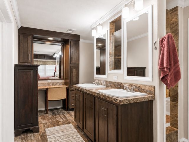 2823 Grays Prairie Lane, Scurry, TX 75158