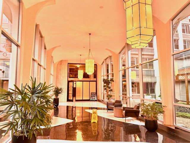 4250 N Marine Drive 714, Chicago, IL 60613
