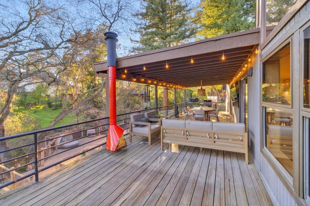 3954 Villa Ct, Fair Oaks, CA 95628