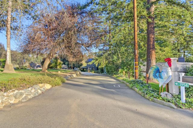 3954 Villa Ct, Fair Oaks, CA 95628