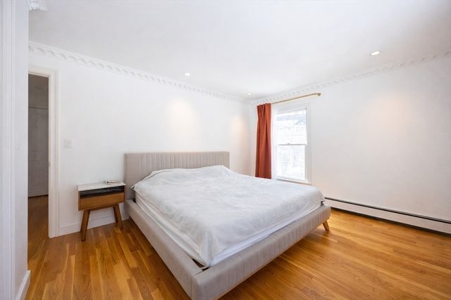 140 Kilsyth 9, Boston, MA 02135
