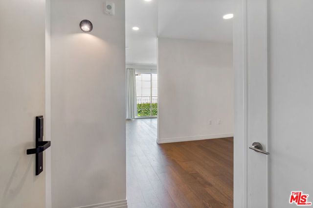11908 Exposition Boulevard 403, Los Angeles, CA 90064
