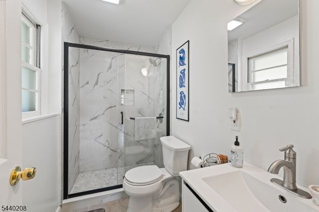 29 Oxford Cir, Montgomery Twp., NJ 08558