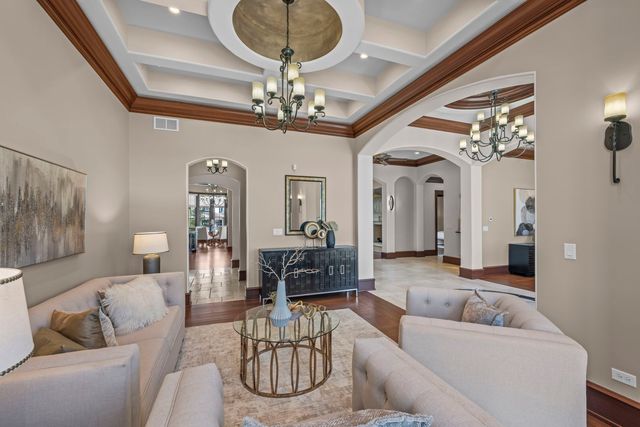 23 Enclave Court, South Barrington, IL 60010