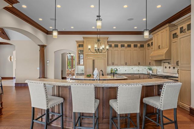 23 Enclave Court, South Barrington, IL 60010
