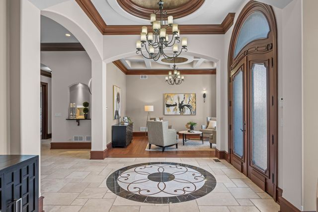 23 Enclave Court, South Barrington, IL 60010