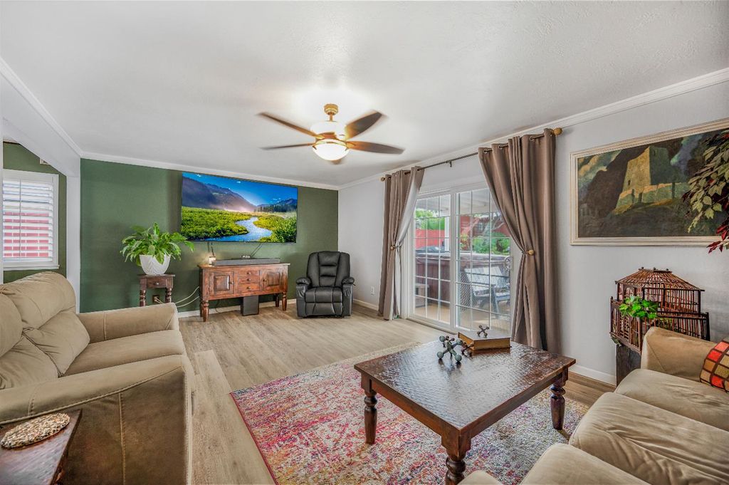 Image 14 of property listing at 2819 W Indianapolis Avenue, Fresno, CA 93705