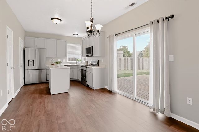 16450 Clarks Hill Way, Westfield, IN 46074