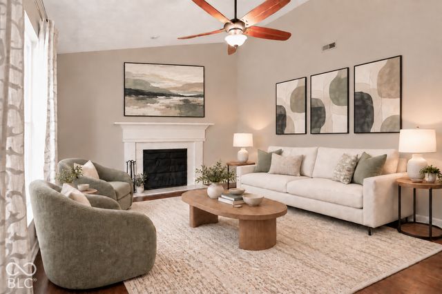 16450 Clarks Hill Way, Westfield, IN 46074