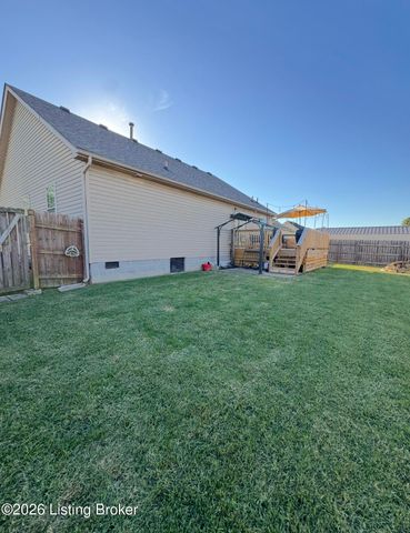 775 Oak Grove Blvd, Shepherdsville, KY 40165