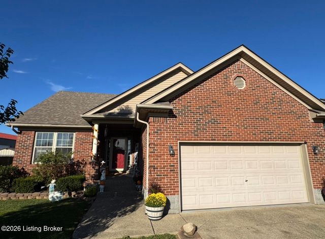 775 Oak Grove Blvd, Shepherdsville, KY 40165
