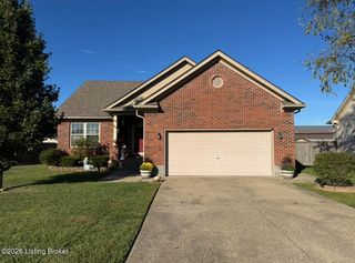 775 Oak Grove Blvd, Shepherdsville, KY 40165