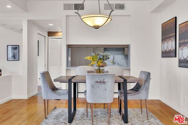 10787 Wilshire Boulevard 802, Los Angeles, CA 90024