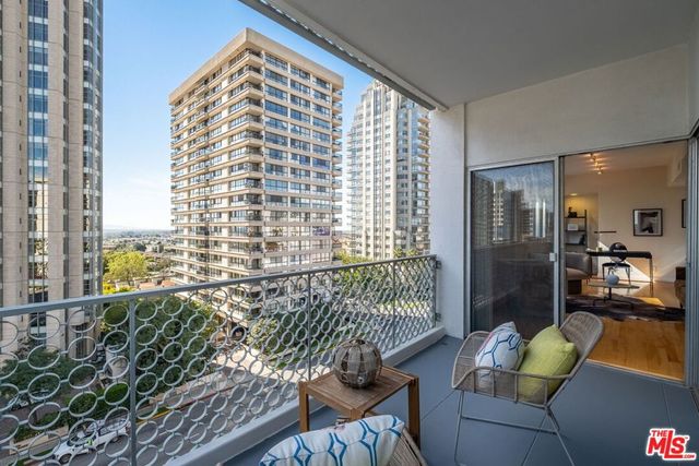 10787 Wilshire Boulevard 802, Los Angeles, CA 90024