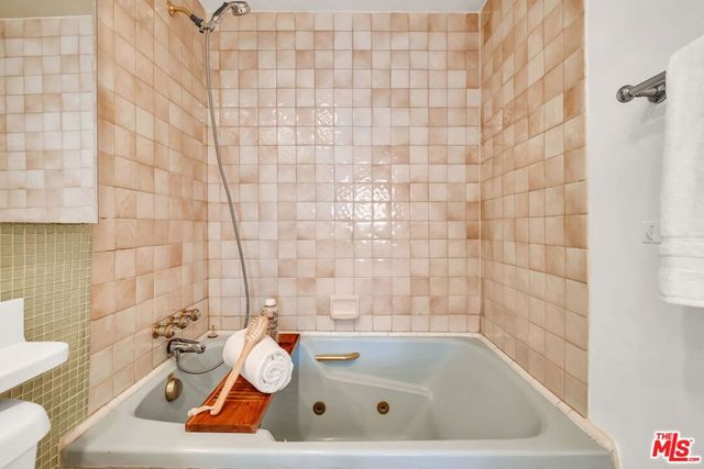 10787 Wilshire Boulevard 802, Los Angeles, CA 90024