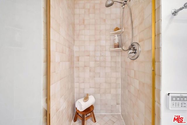 10787 Wilshire Boulevard 802, Los Angeles, CA 90024