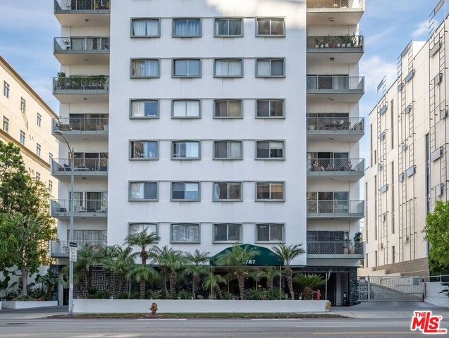 10787 Wilshire Boulevard 802, Los Angeles, CA 90024