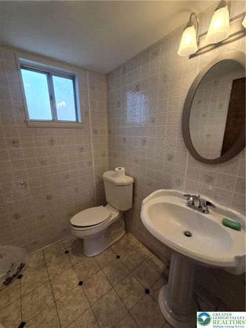 1217 Salisbury Road, Salisbury Twp, PA 18103