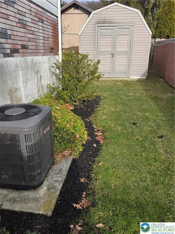 1217 Salisbury Road, Salisbury Twp, PA 18103