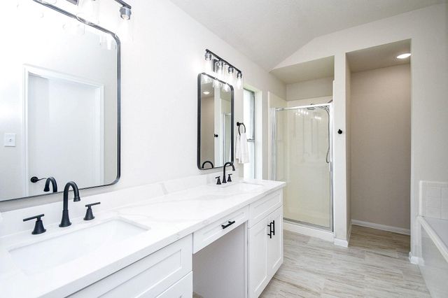 1422 Township Court, Rosenberg, TX 77471