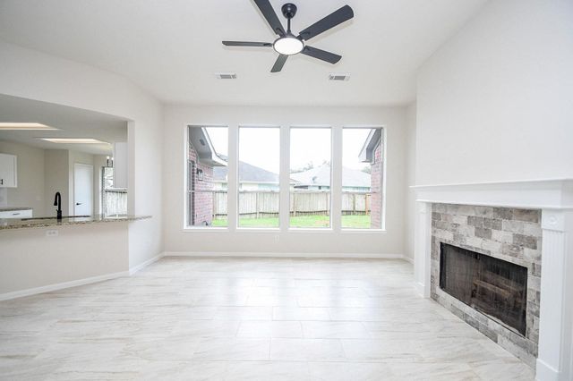 1422 Township Court, Rosenberg, TX 77471