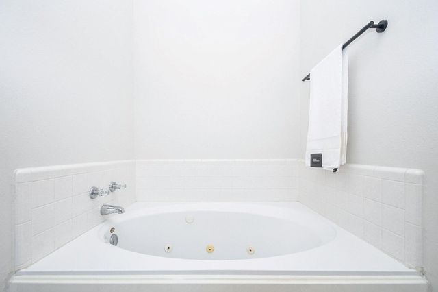 1422 Township Court, Rosenberg, TX 77471